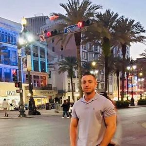 Meet your Posher, Mark